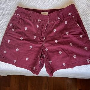 The Loft by Anne Taylor burgundy women's shorts for summer! Size 6